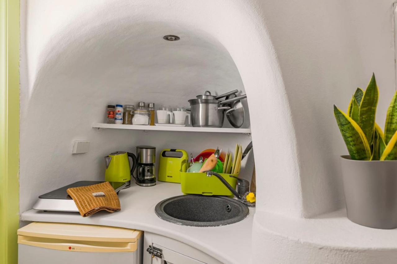 Sensyo Caves Apartman Firosztefáni Kültér fotó